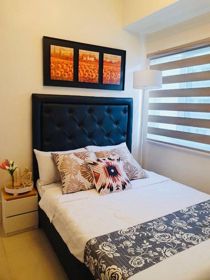 2 Bedroom Condo Vine Residences Quezon City With Pool Wifi Karaoke Board Games Netflix المظهر الخارجي الصورة